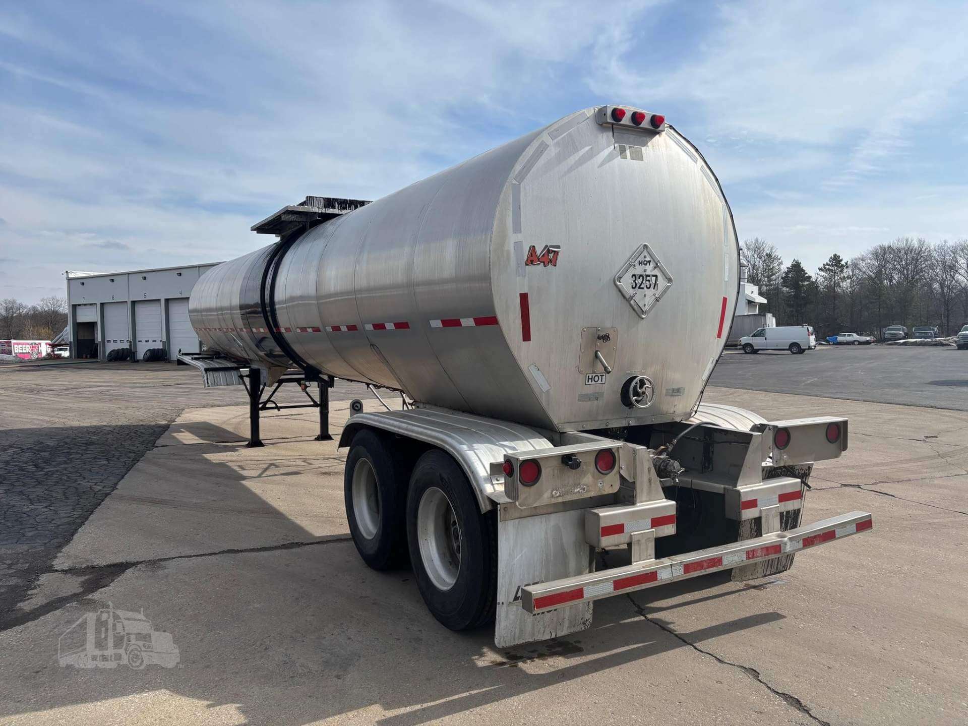 asphalt / hot oil trailer ready for sale